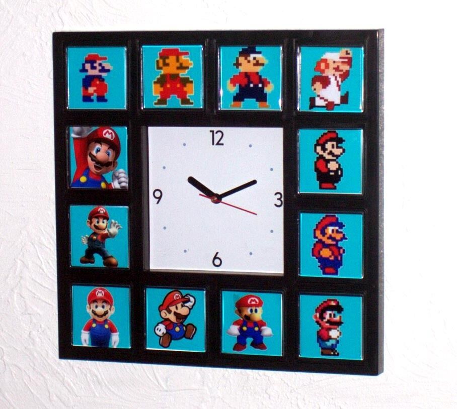 Super History of Nintendo MARIO Clock with 12 images