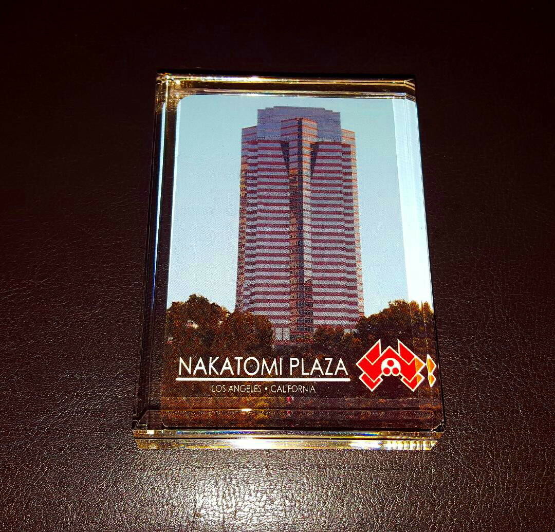 Die Hard Nakatomi Plaza Prop Acrylic Executive Display Piece Desk Paperweight